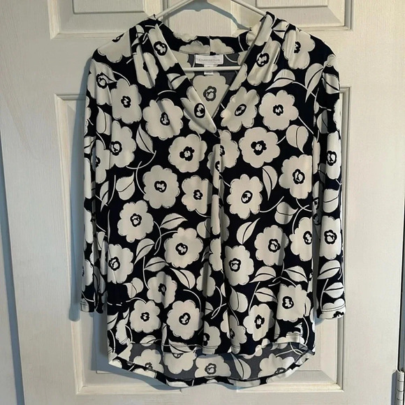 Charter Club Floral Blouse Petite Medium - Picture 1 of 3